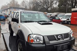 NISSAN NAVARA DEL 2011 PER RICAMBI