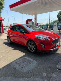 Ford fiesta mk8 benzina