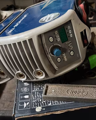 Saldatrice inverter Böhler Uranos 1500
