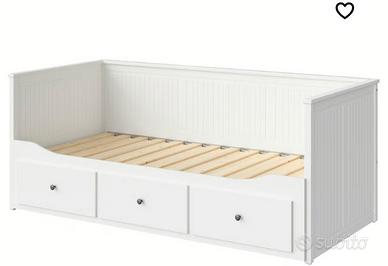divano letto due posti  hemnes quasi nuovo
