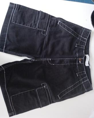 pantaloncini corti Bershka taglia 38