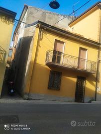 Casa da ristrutturare a san marco dei cavoti