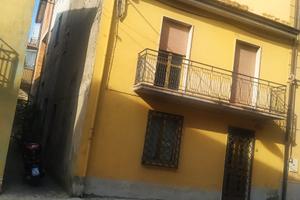 Casa da ristrutturare a san marco dei cavoti