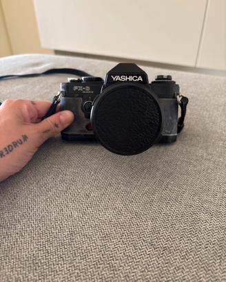 Macchian fotografica Yashica