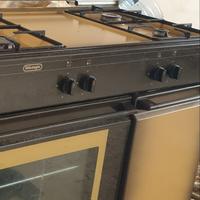 
DE LONGHI CUCINA 86X50 4 FUOCHI E FORNO A G