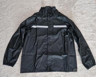 giacca e pantaloni impermeabili da moto