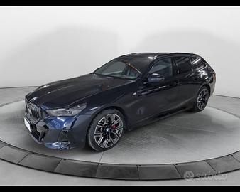 BMW 520d Touring 48V xdrive MSport Pro auto