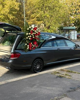 Auto funebre