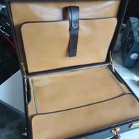 valigetta porta documenti in pelle