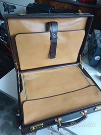 valigetta porta documenti in pelle