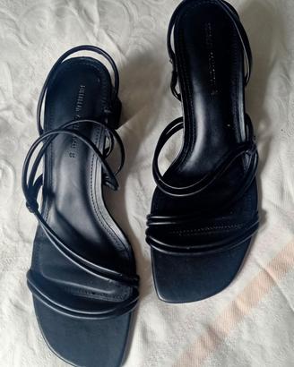 sandali donna. brand Pull & Bear collection 