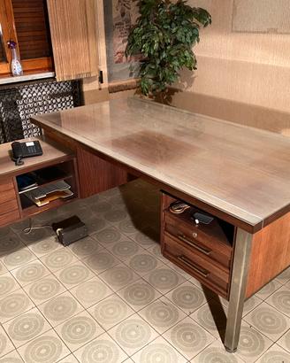 Arredamento vintage ufficio anni settanta