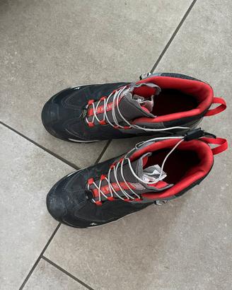 Scarponcini da montagna bambina