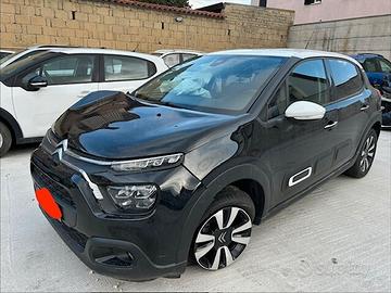 Citroen C3 2023 sinistrata incidentata BlueHDi 100