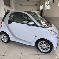 SMART ForTwo 1000 52 kW MHD coupé passion