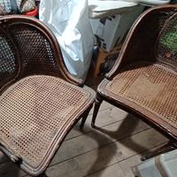 Poltroncine in legno foderate in paglia di Vienna 