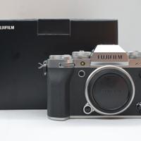 Fujifilm X‑T5 Silver