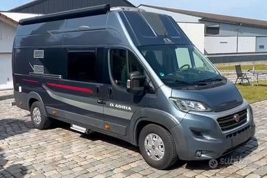 Camper furgonato-Adria TWIN SHX - Revisione NUOVA