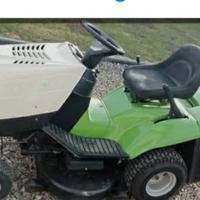 trattorino tagliaerba Viking mp780