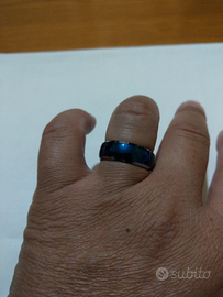 Anello in tungsteno misura 10 colore blu