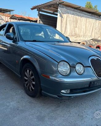 RICAMBI USATI JAGUAR S-TYPE 2.5 V6 24V 147 KW BENZ