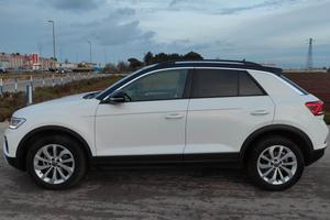VW T-Roc 2.0TDI 2022, Full optional, 1 proprietar