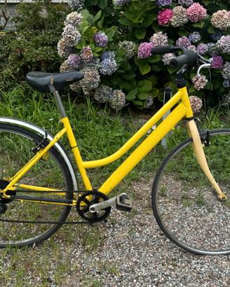 Bici da donna gialla