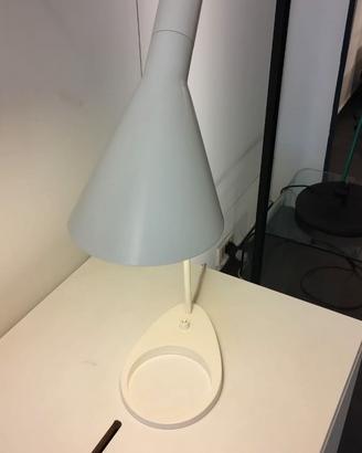 lampada da tavolo louis poulsen