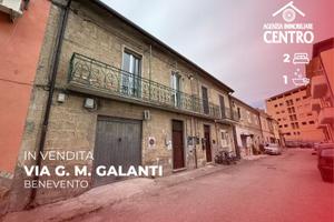 Appartamento in una traversa di Via Napoli