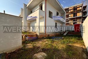 Villa singola libera congiardino su 4 lati