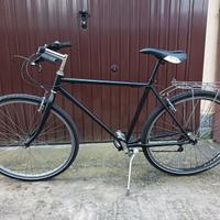 Bici uomo ruote 28" con marce