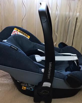 Ovetto Pebble Plus Bebe Confort Seggiolino auto