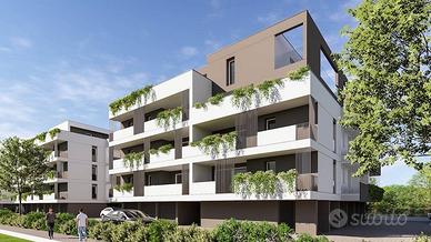 Appartamento di 148 m² con 4 locali e box auto a S