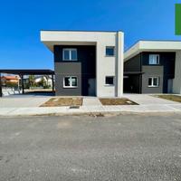 La tua nuova casa in classe A4: moderna, centra...