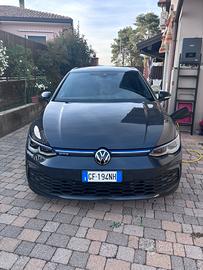 Golf GTE 8 2021 245cv plug-in