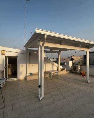 Ristrutturata casa indipendente con terrazzo