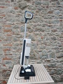 Lavapavimenti a batteria TINECO IPX4 con accessori