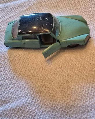 modello auto Dinky Toys Citroën DS 19.