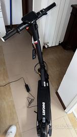 Monopattino ducati pro 3