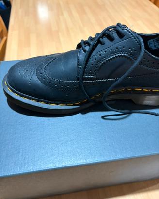 Dr. Martens vegan