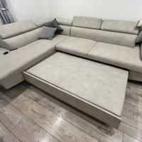 Divano letto molto bene tenuto