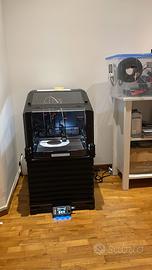 Stampante 3D Prusa XL con enclosure