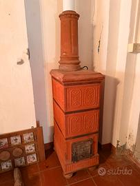 Stufa a legna in terracotta