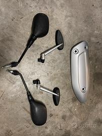 Specchietti scooter piaggio originali coprimarmitt