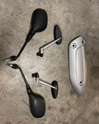 Specchietti scooter piaggio originali coprimarmitt