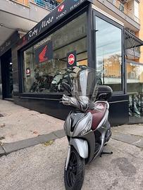 Kymco People 150