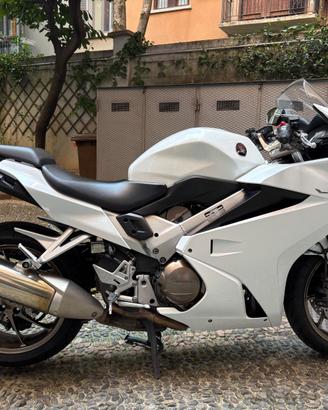 Honda VFR 800 F
