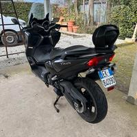 Yamaha T Max 530 - 2017