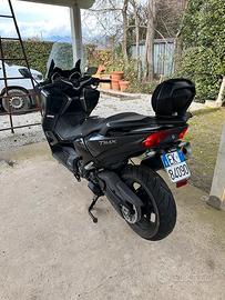 Yamaha T Max 530 - 2017