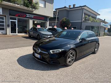 MERCEDES-BENZ A 160 Premium AMG LINE